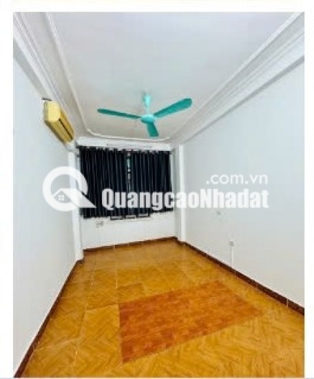 Bán nhà mặt ngõ rộng, vị trí đẹp Phố Trại Cá 26m2, 4 tầng, 3 ngủ, SĐCC GD ngay